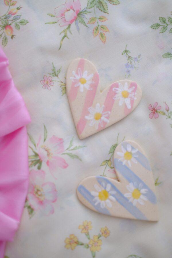 petite coupelle à bijoux format coeur - rose et pâquerette