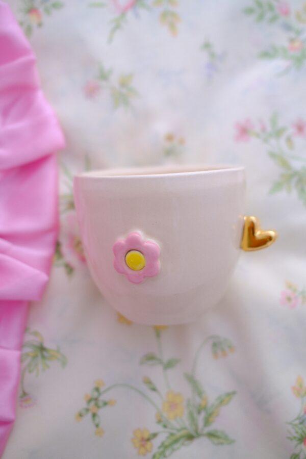 Petite tasse à latte - fleur rose et coeur en or