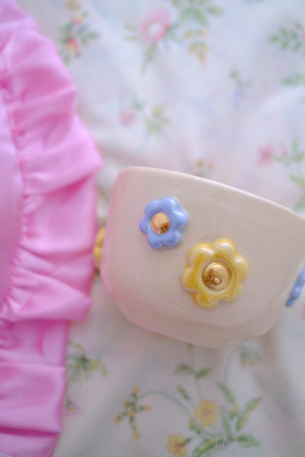 Petit bol à fleurs - intérieur rose fleurs bleues, roses et jaunes + or