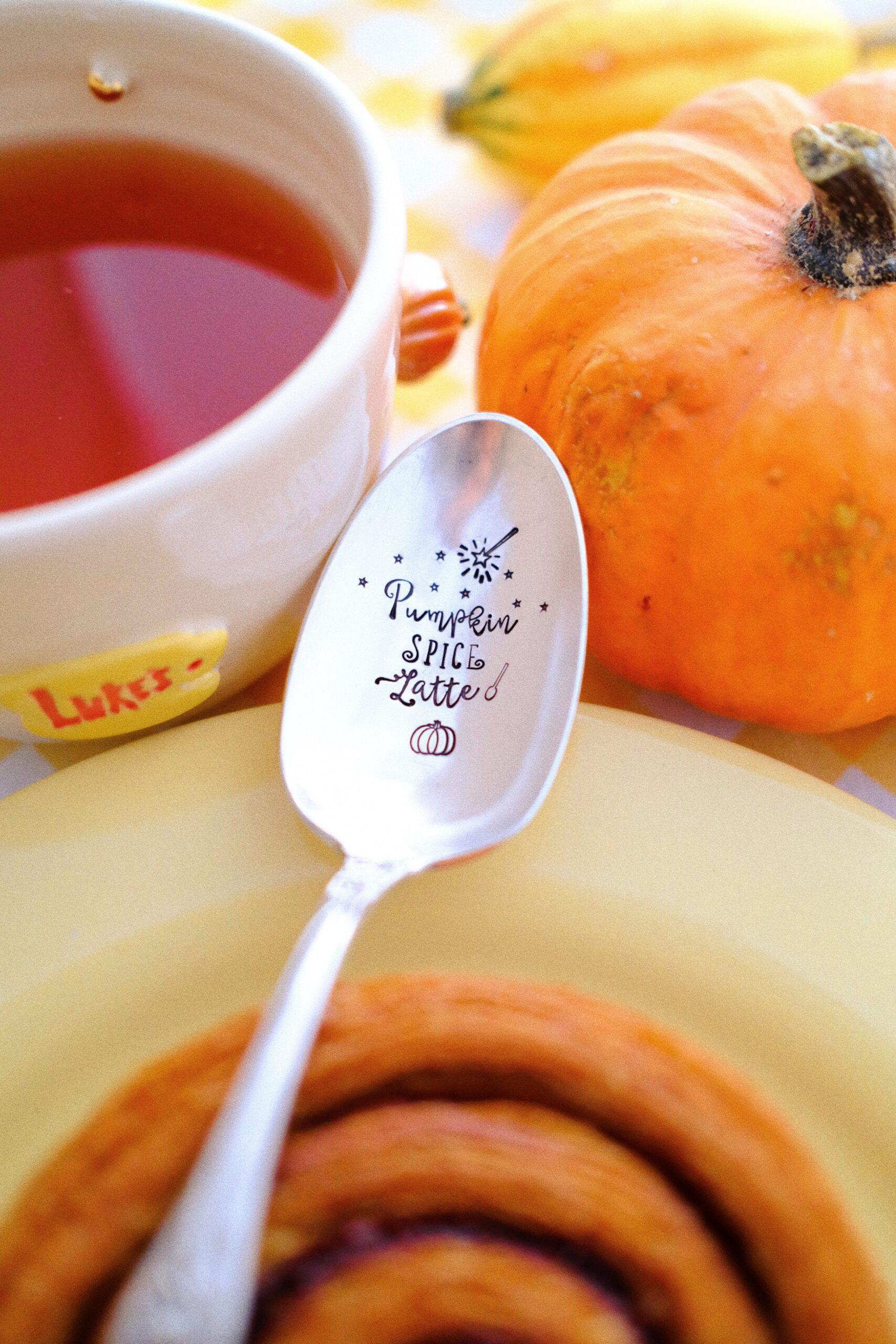 Cuillère gravée vintage : Pumpkin spice latte